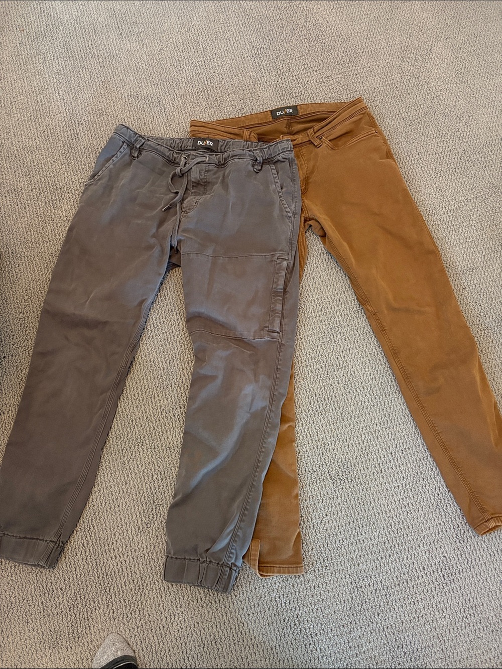 Men's Jogger Pants in Gray and Brown - DU/ER